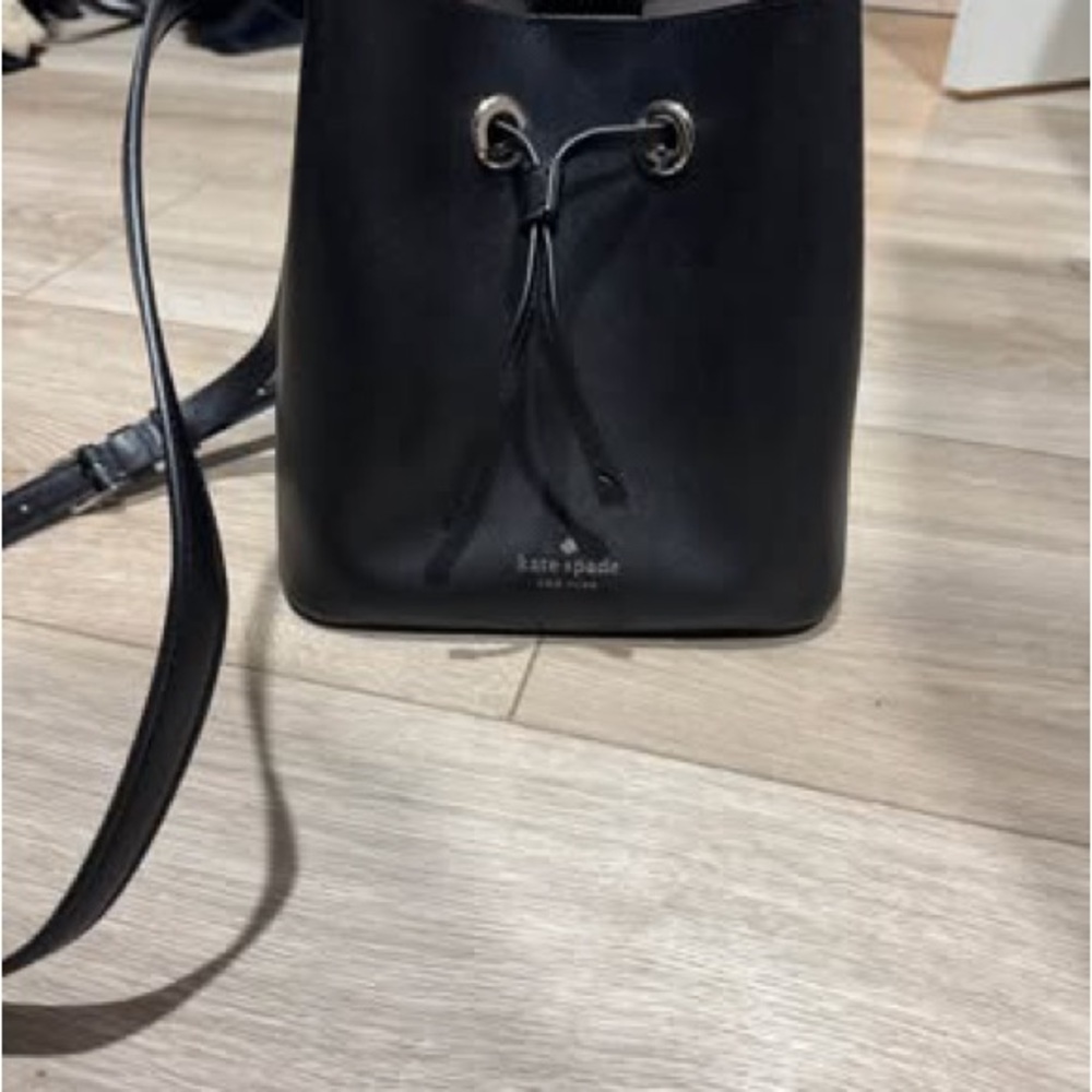 Kate Spade Black Bucket Bag Crossbody – Excellent Condition
